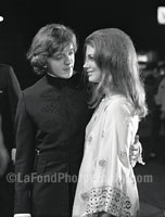 David Hemmings, Gayle Hunnicutt